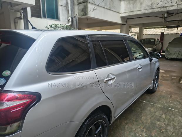 Toyota Corolla Fielder 2016 Silver