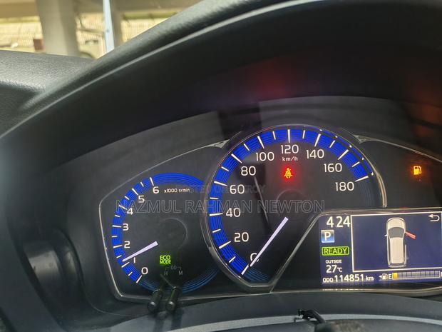 Toyota Corolla Fielder 2016 Silver