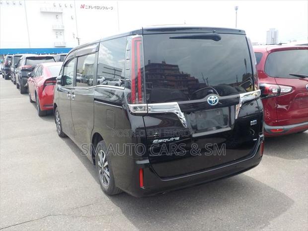 Toyota Esquire 2021 Black