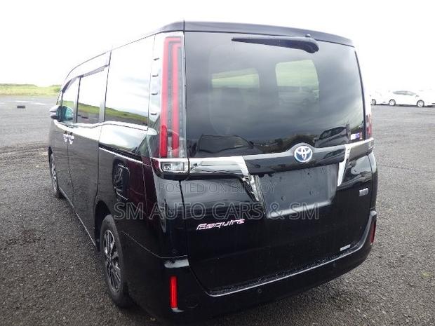 Toyota Esquire 2021 Black