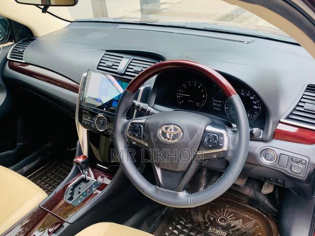 Toyota Premio 1.5 FWD 2020 Maroon