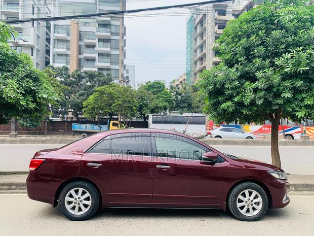 Toyota Premio 1.5 FWD 2020 Maroon