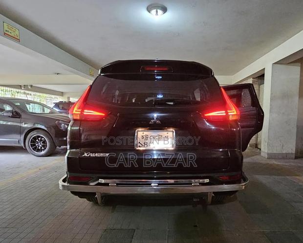 Mitsubishi Xpander Exceed 2021 Black