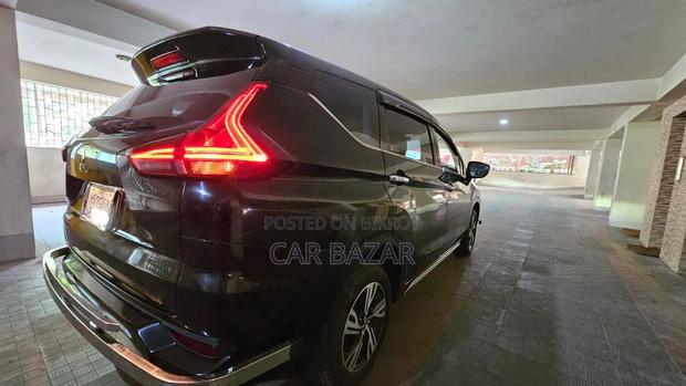 Mitsubishi Xpander Exceed 2021 Black