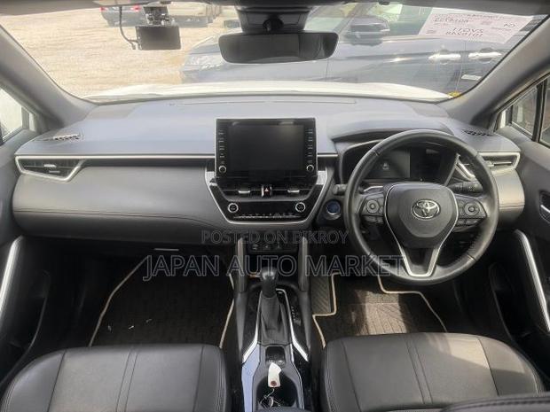Toyota Corolla Cross 2023 Pearl