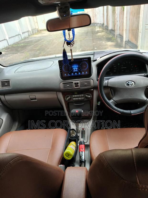 Toyota Corolla Sedan 1999 Silver