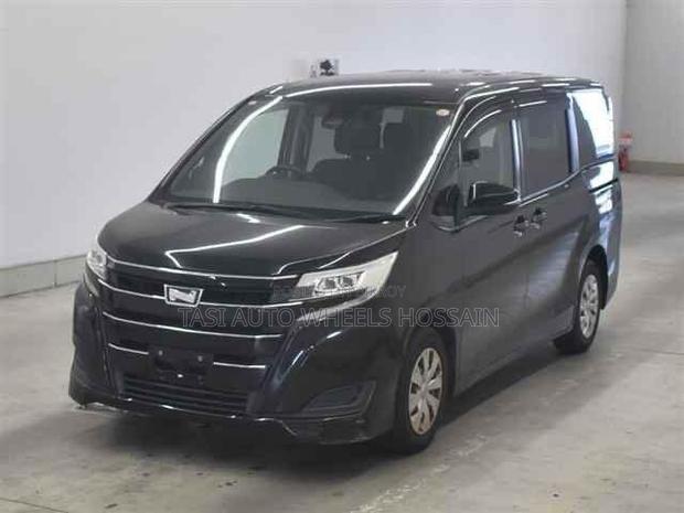 Toyota Noah 1.8 FWD Hybrid (7 Seater) 2021 Black