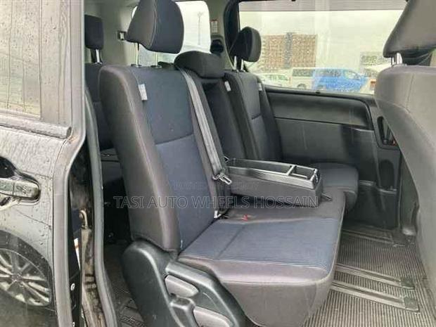 Toyota Noah 1.8 FWD Hybrid (7 Seater) 2021 Black