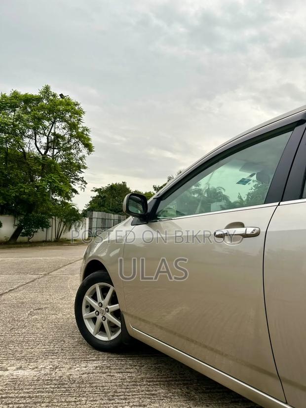 Toyota Corolla 2002 Beige