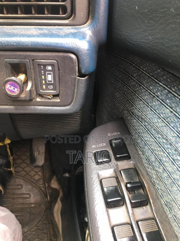 Toyota Corona 1992 Blue