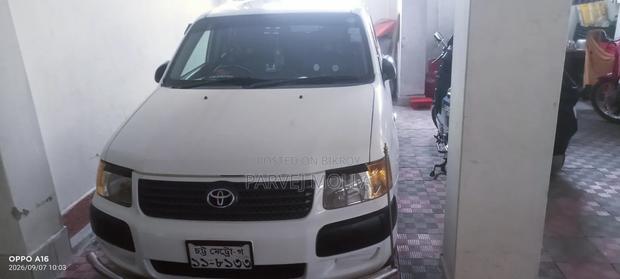 Toyota Succeed 2003 White