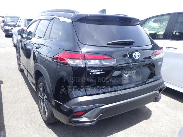Toyota Corolla Cross 1.8 Hybrid FWD 2022 Black