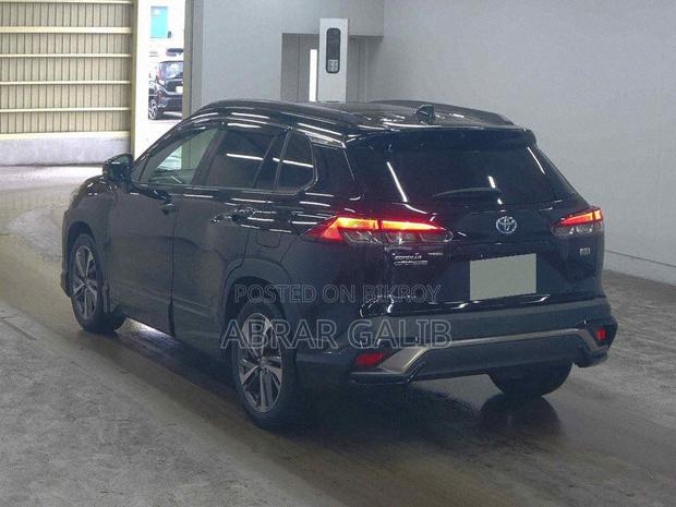 Toyota Corolla Cross 1.8 Hybrid FWD 2022 Black