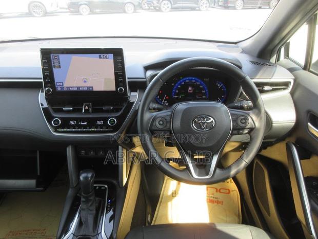 Toyota Corolla Cross 1.8 Hybrid FWD 2022 Gray