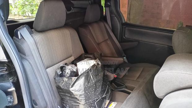 Toyota Esquire 2.0 AWD (7 Seater) 2018 Black