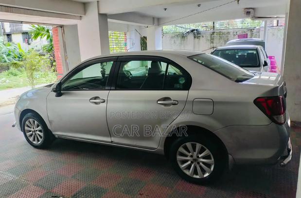 Toyota Axio 1.5 X 2WD 2014 Silver