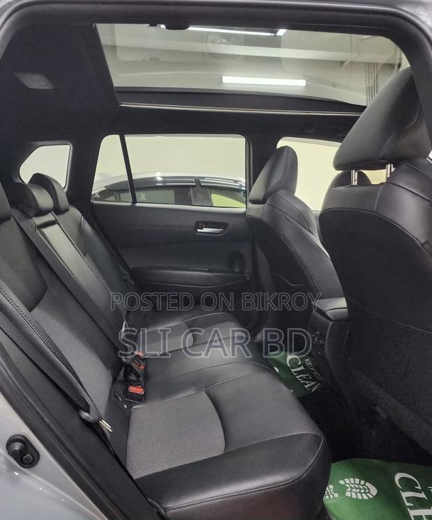 Toyota Corolla Cross 2025 Gray