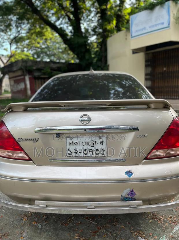 Nissan Sunny 2007 Gold
