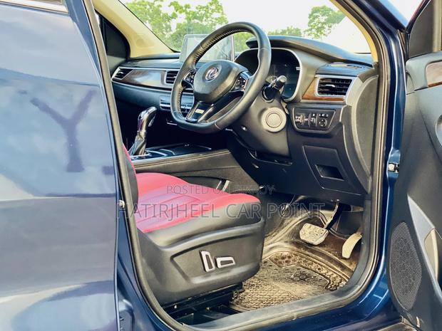 DFSK Glory 580 Luxury 2021 Blue