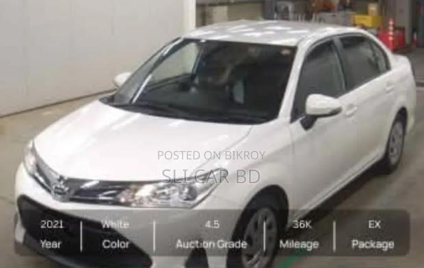 Toyota Axio 2021 White