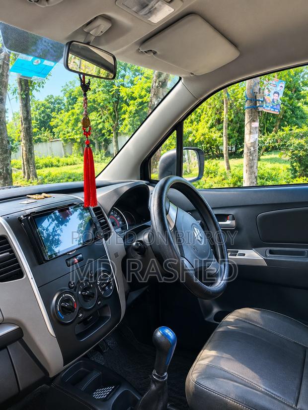 Suzuki Wagon 2011 Black