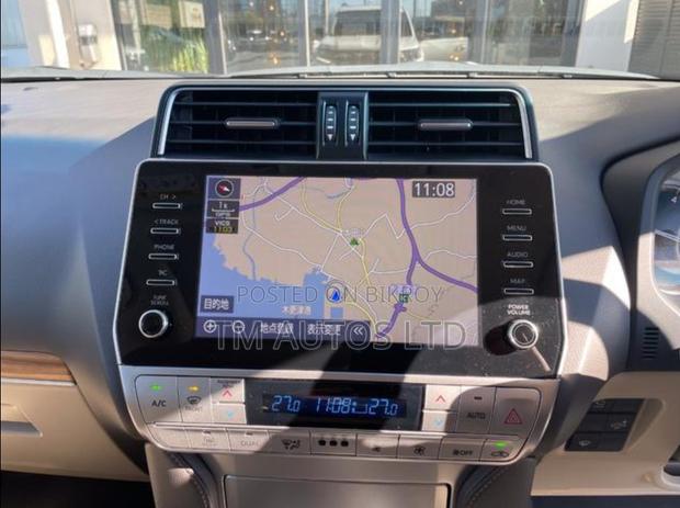 Toyota Land Cruiser Prado 2.7 2022 Pearl