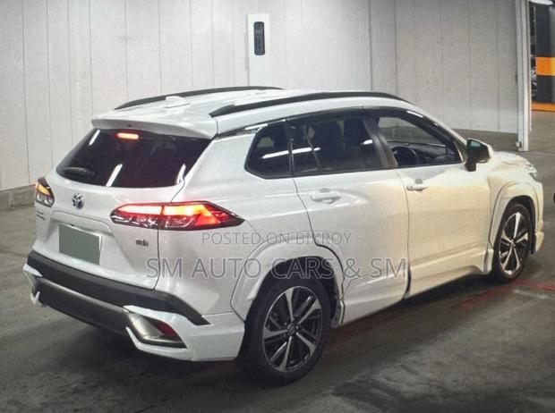 Toyota Corolla Cross 2021 Pearl