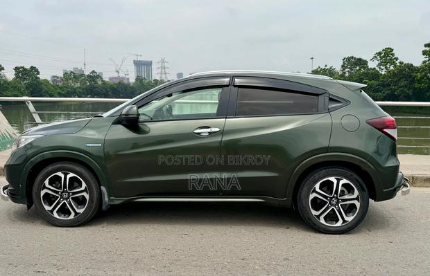 Honda Vezel 2015 Gray