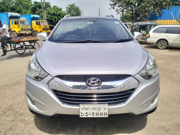 Hyundai Tucson 2011 Silver