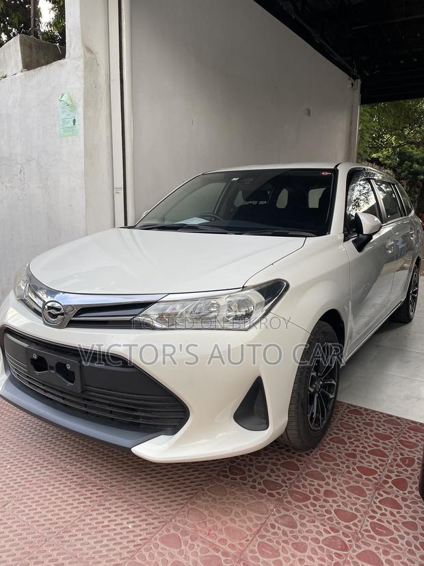 Toyota Corolla Fielder 1.5 Petrol AWD 2021 Pearl