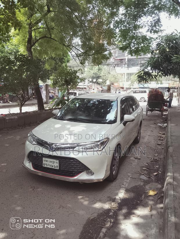 Toyota Corolla Fielder 1.5 Hybrid FWD 2016 Pearl
