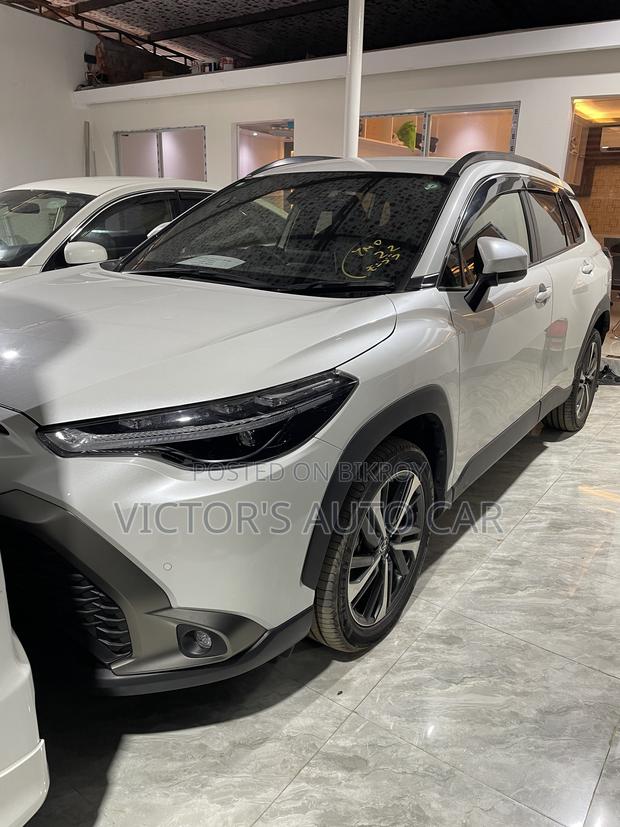 Toyota Corolla Cross 2023 Pearl