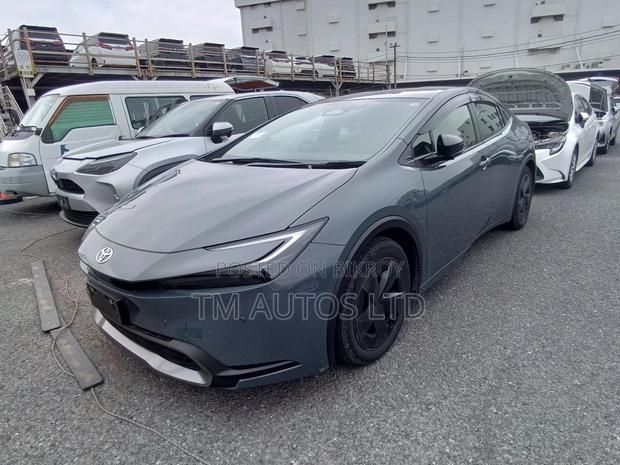 Toyota Prius 2023 Gray