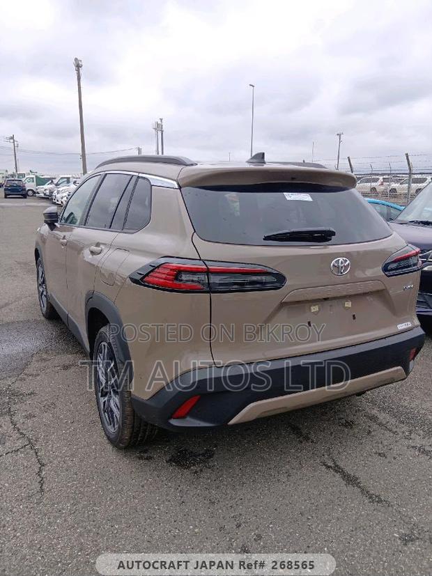 New Toyota Corolla Cross 2026 Brown