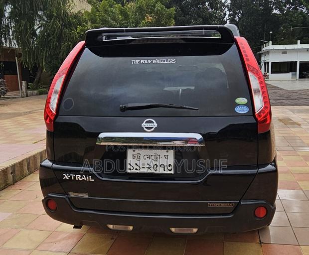 Nissan X-Trail 2.0 Petrol XE 2011 Black