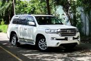 Toyota Land Cruiser 4.5 V8 VXR 2016 Pearl for sale