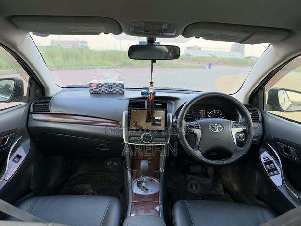 Toyota Premio 1.5 FWD 2015 Black