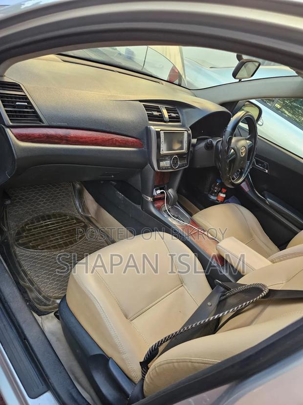 Toyota Allion 2010 Silver