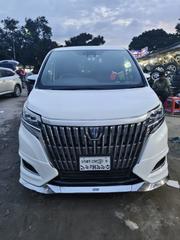 Toyota Noah 2018 White for sale
