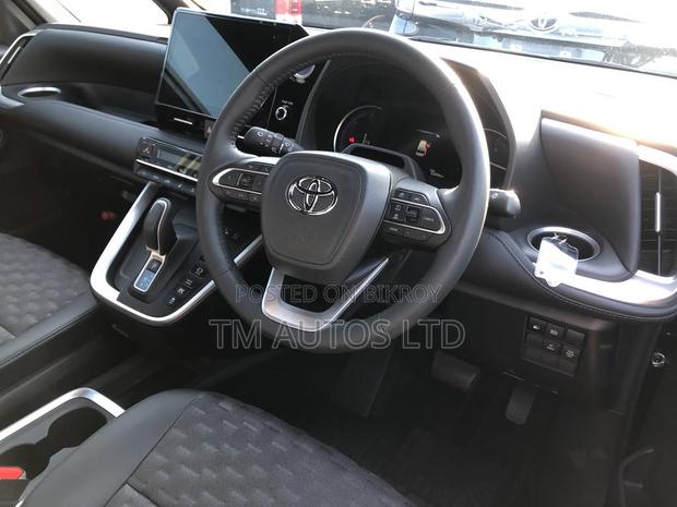 Toyota Voxy S-Z 2WD 7-Seater 2023 Black