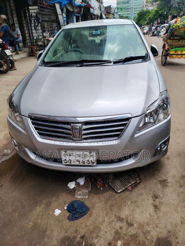 Toyota Premio 2010 Silver