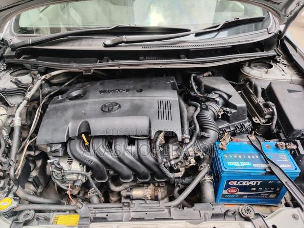 Toyota Premio 2010 Silver