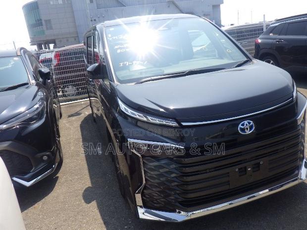 Toyota Voxy Hybrid S-Z 2WD 7-Seater 2022 Black