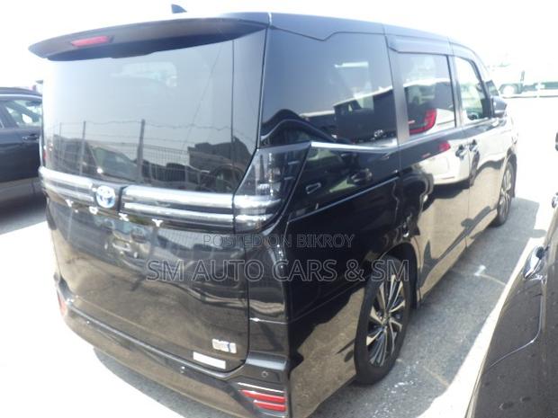 Toyota Voxy Hybrid S-Z 2WD 7-Seater 2022 Black