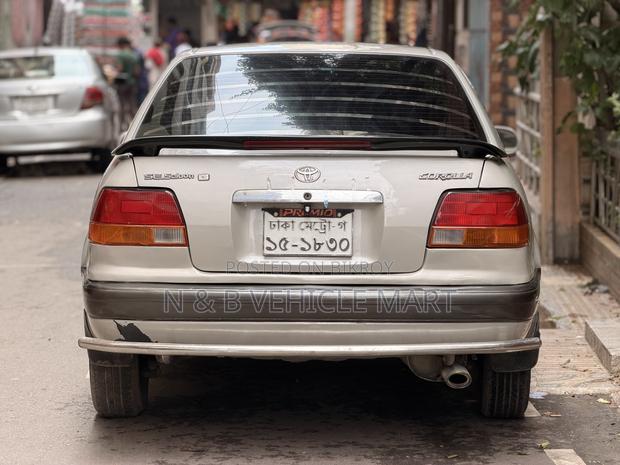 Toyota Corolla 1997 Gray
