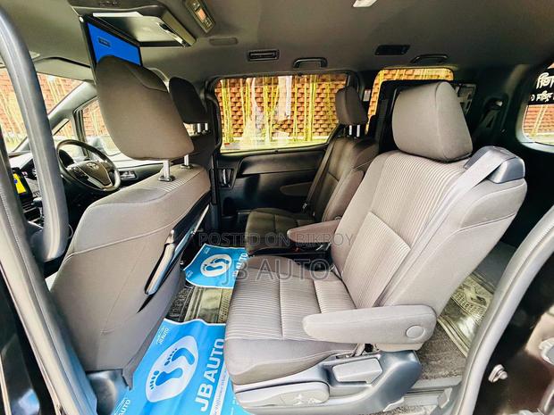 Toyota Voxy 2021 Black
