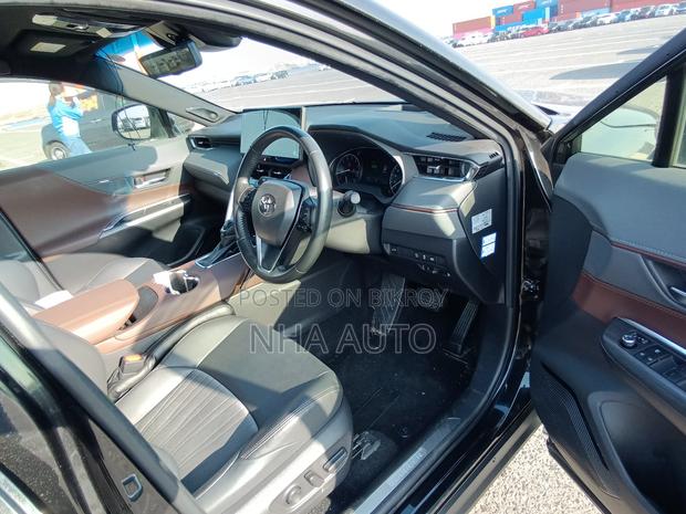 Toyota Harrier 2021 Black