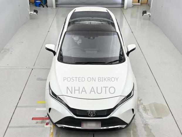 Toyota Harrier 2021 Pearl