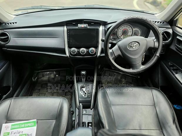 Toyota Corolla 2012 White