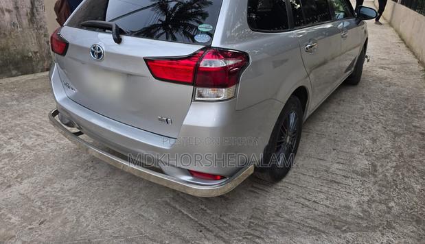 Toyota Axio 2017 Silver